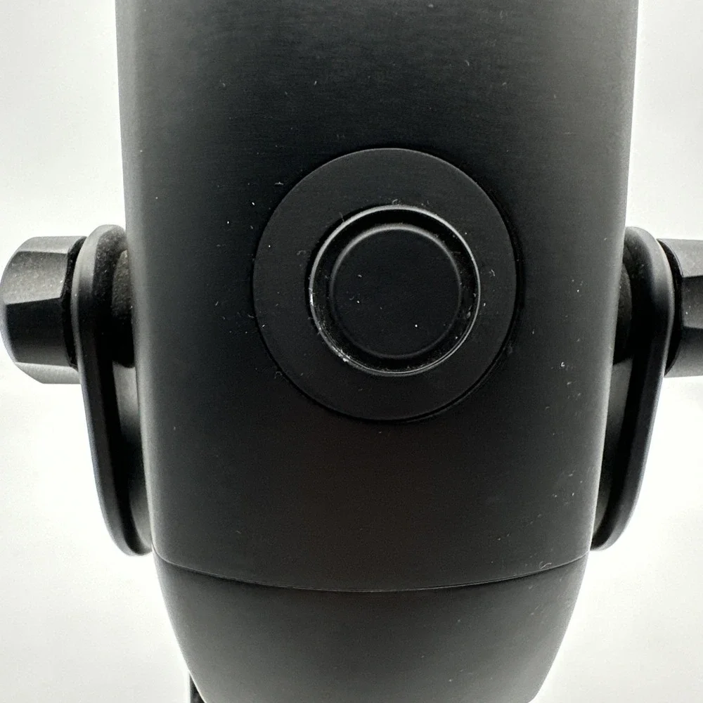 Blue Yeti Nano Premium USB Microphone Black MN A00104 Streaming Podcast Untested